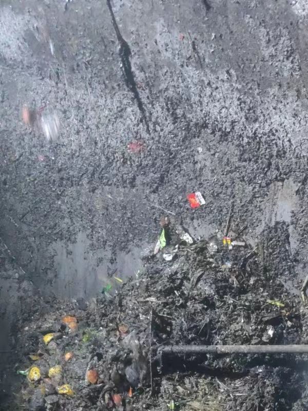 皇桐镇污水池清理