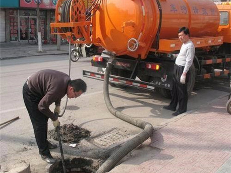 皇桐镇清掏化粪池，健康生活从这里开始